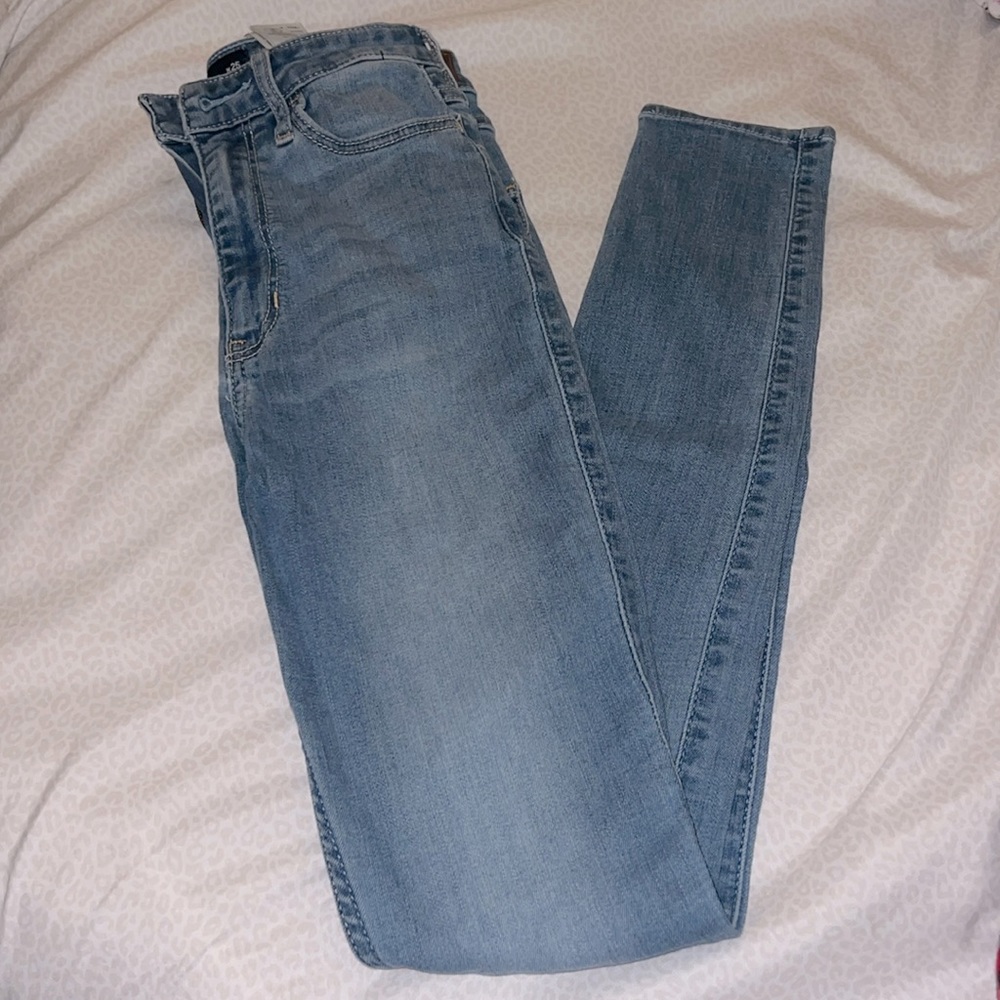 Hollister Ultra High Rise Super Skinny jeans